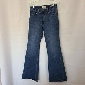 Wrangler High-Rise Fierce Flare Jeans size 8x32